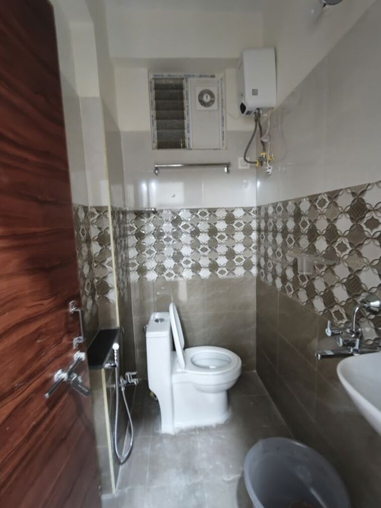 Bathroom, sai-residency-gachibowli 1 RK 450 Sq.Ft. Apartment In Gachibowli Hyderabad 10144405