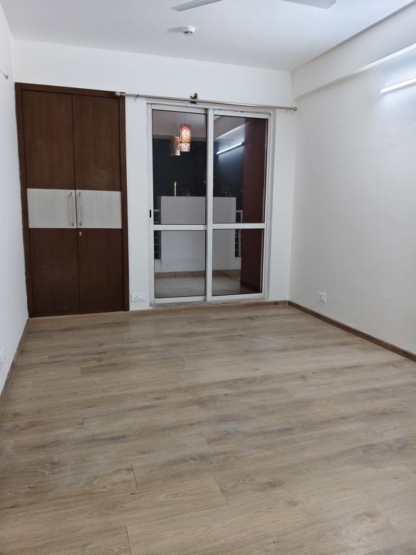 3.5 BHK + Servant Room,Study Room 2155 Sq.Ft. Apartment in Lotus Panache