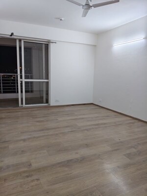 Room in 3.5 BHK Apartment at Lotus Panache, Sector 110 – for Rent