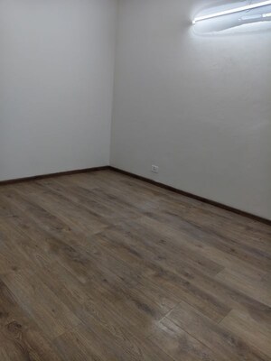 Room in 3.5 BHK Apartment at Lotus Panache, Sector 110 – for Rent