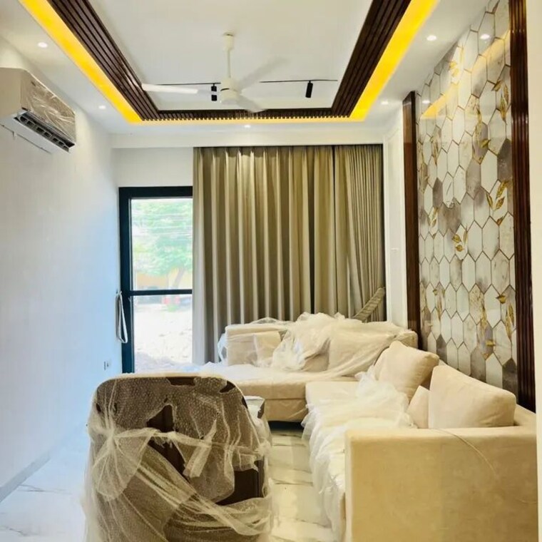 Master Bedroom, ludhiana chandigarh hwy 3 Bedroom 161 Sq.Yd. Apartment In LudhianA Chandigarh Hwy Mohali 10144426