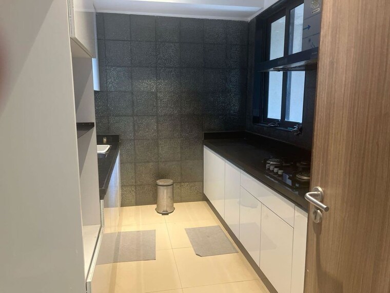 Kitchen, lodha-marquise 3 Bedroom 1340 Sq.Ft. Apartment In Worli Mumbai 10144438