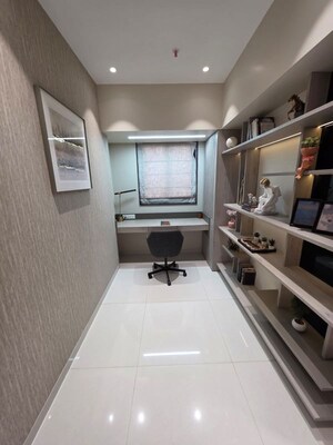 Bedroom in 2.5 BHK Apartment at Gurukripa Building, Chembur – for Sale