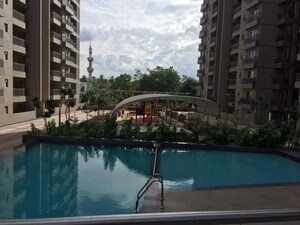 Swimming Pool in 2 BHK Apartment at Orchid Lakeview, Bellandur – for Sale