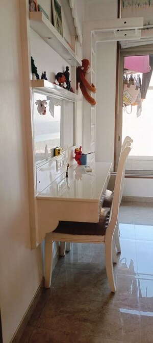 Bathroom in 2.5 BHK Apartment at Hiranandani Cardinal, Ghodbunder Road – for Sale