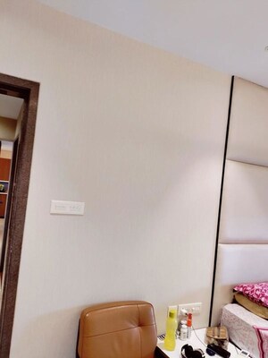 Furnished Amenities in 3 BHK Apartment at Hubtown Sunmist, Andheri East – for Rent