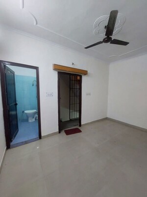 Room in 1 BHK Apartment at Sarita Vihar – for Rent