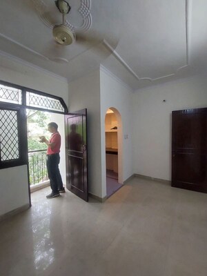 Living Room in 1 BHK Apartment at Sarita Vihar – for Rent