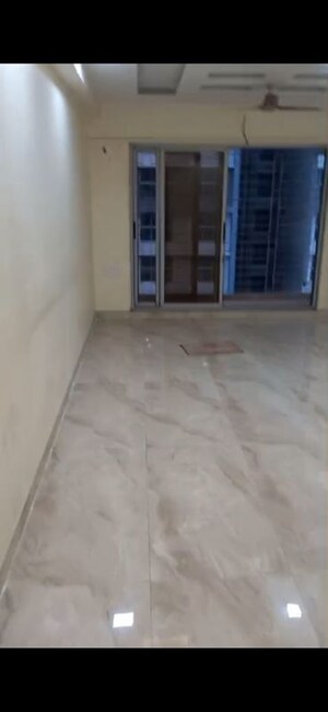 3 BHK Apartment For Rent in New India Grace Luxuria, Malad West
