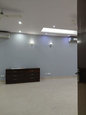 Furnished Amenities in 3 BHK Independent House at Sector 46 – for Rent