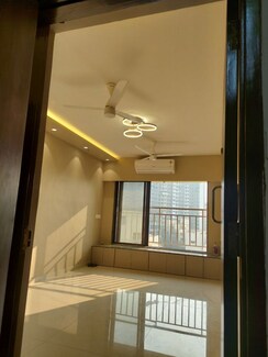 2 BHK Apartment For Rent in Lotus Unity