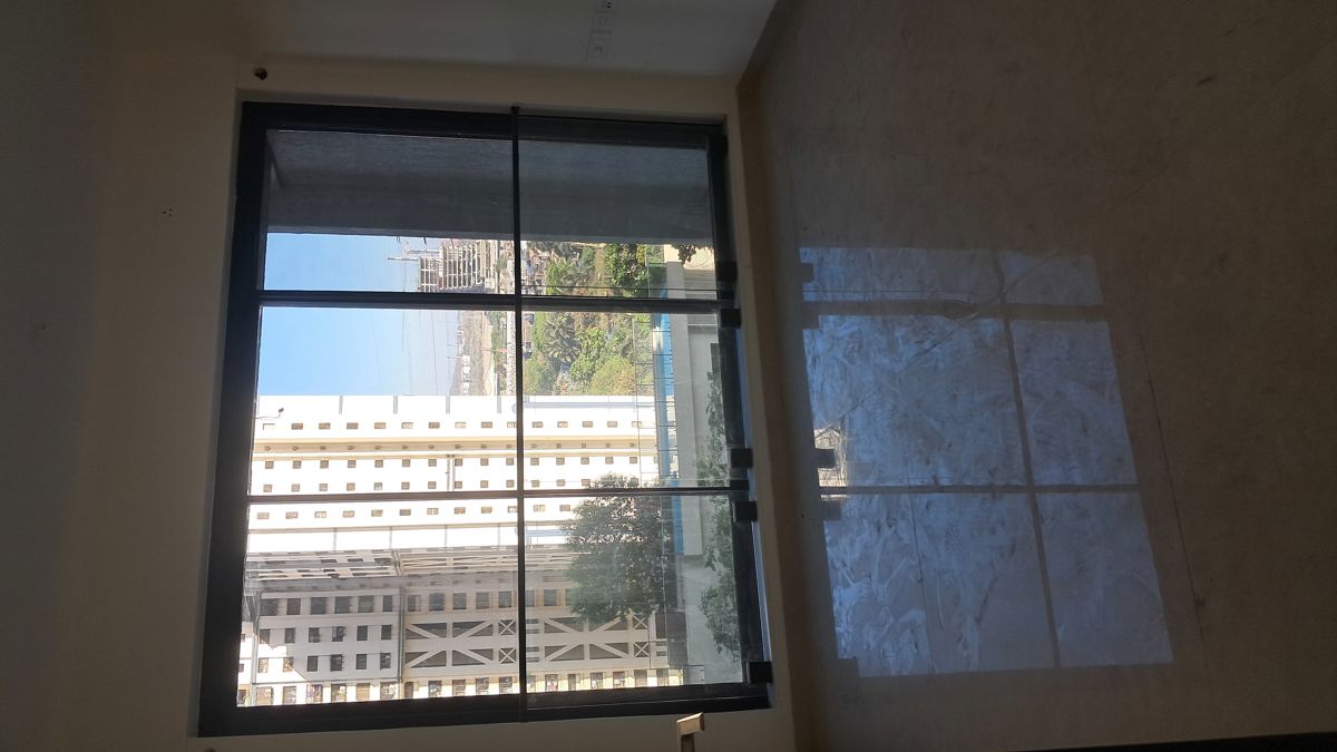 2 BHK Apartment For Rent in Dosti Eastern Bay