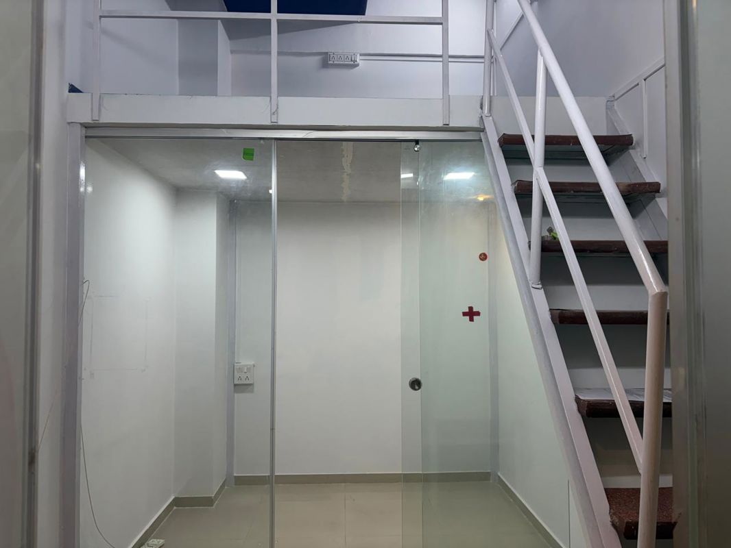Office Space For Rent in Rustomjee Eaze Zone Mall