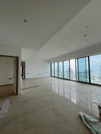 4 BHK + Servant Room,Study Room 2256 Sq.Ft. Apartment in Rustomjee Crown