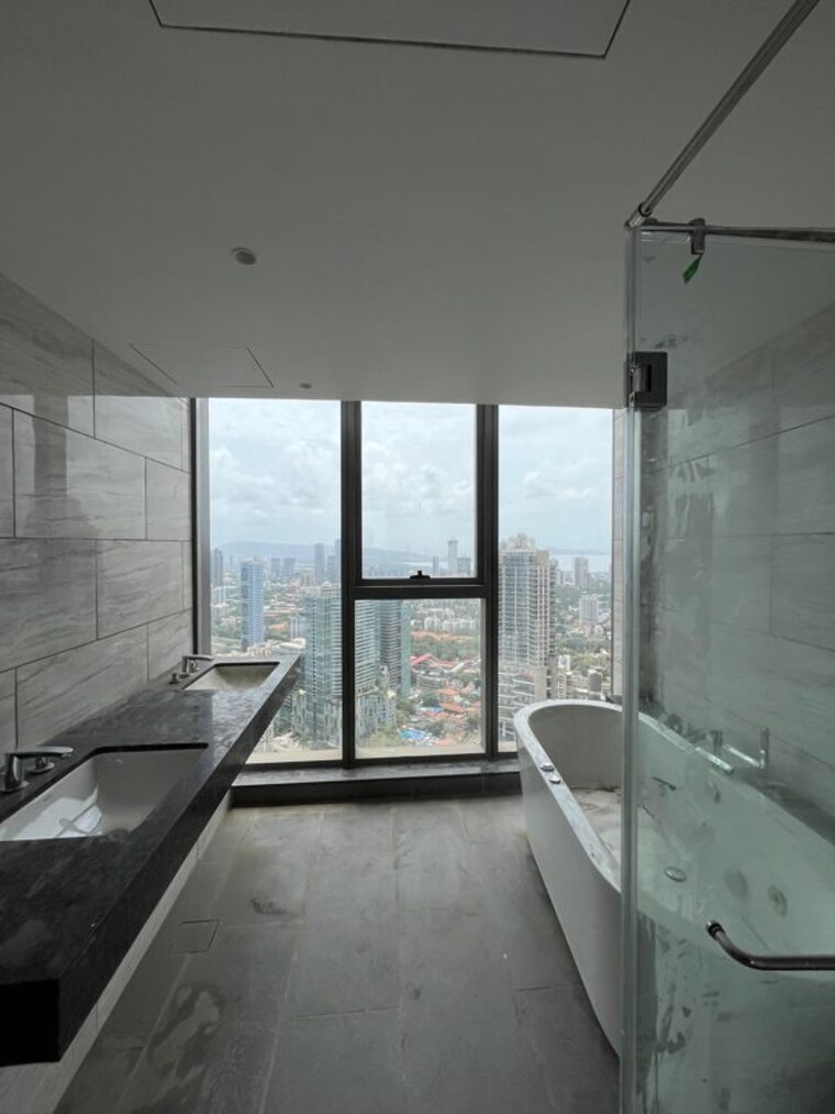 Attached Bathroom, rustomjee-crown 4 Bedroom 2256 Sq.Ft. Apartment In Prabhadevi Mumbai 10144645