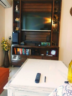 Furnished Amenities in 3 BHK Apartment at DLF New Town Heights III, Sector 91 – for Rent