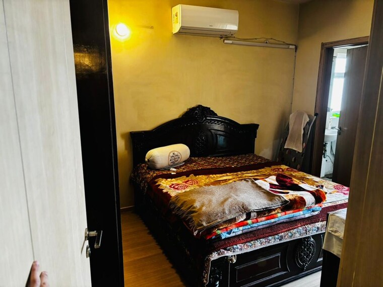 Bedroom, dlf-new-town-heights-iii 3 Bedroom 1930 Sq.Ft. Apartment In Sector 91 Gurgaon 10144713