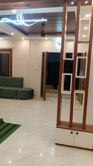 Room in 4 BHK Villa at Swagat Chinar, Rajarhat – for Sale