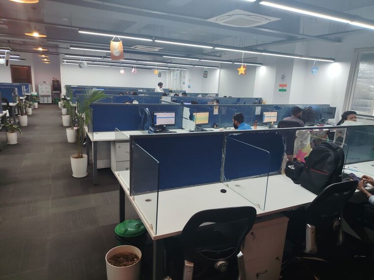 Team Area, sector 16 Commercial Office Space 15000 Sq.Ft. In Sector 16 Noida 10144727