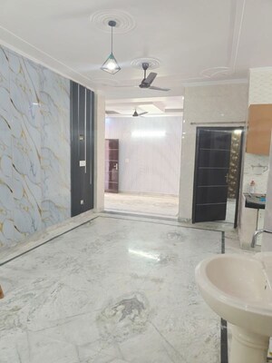 Bathroom in 2 BHK Builder Floor at Green Fields Colony – for Rent