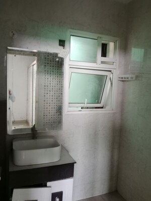 Bathroom in 3 BHK Independent House at Sector 40 – for Rent