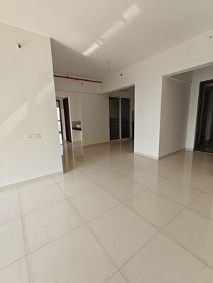 Room in 3 BHK Apartment at Mantra Monarch, Balewadi – for Sale