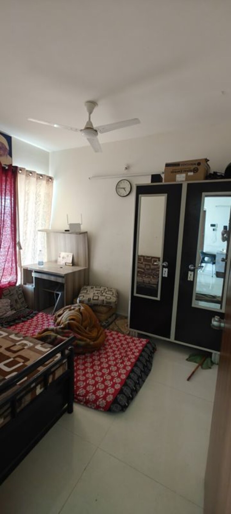 Bedroom, atrium-skyward 1.5 Bedroom 650 Sq.Ft. Apartment In Undri Pune 10144804