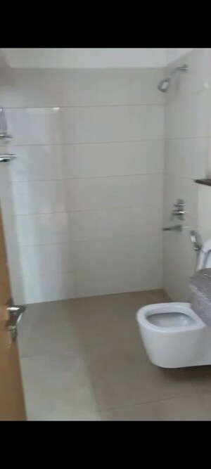 Bathroom in 4 BHK Apartment at Godrej Woods, Sector 43 – for Rent