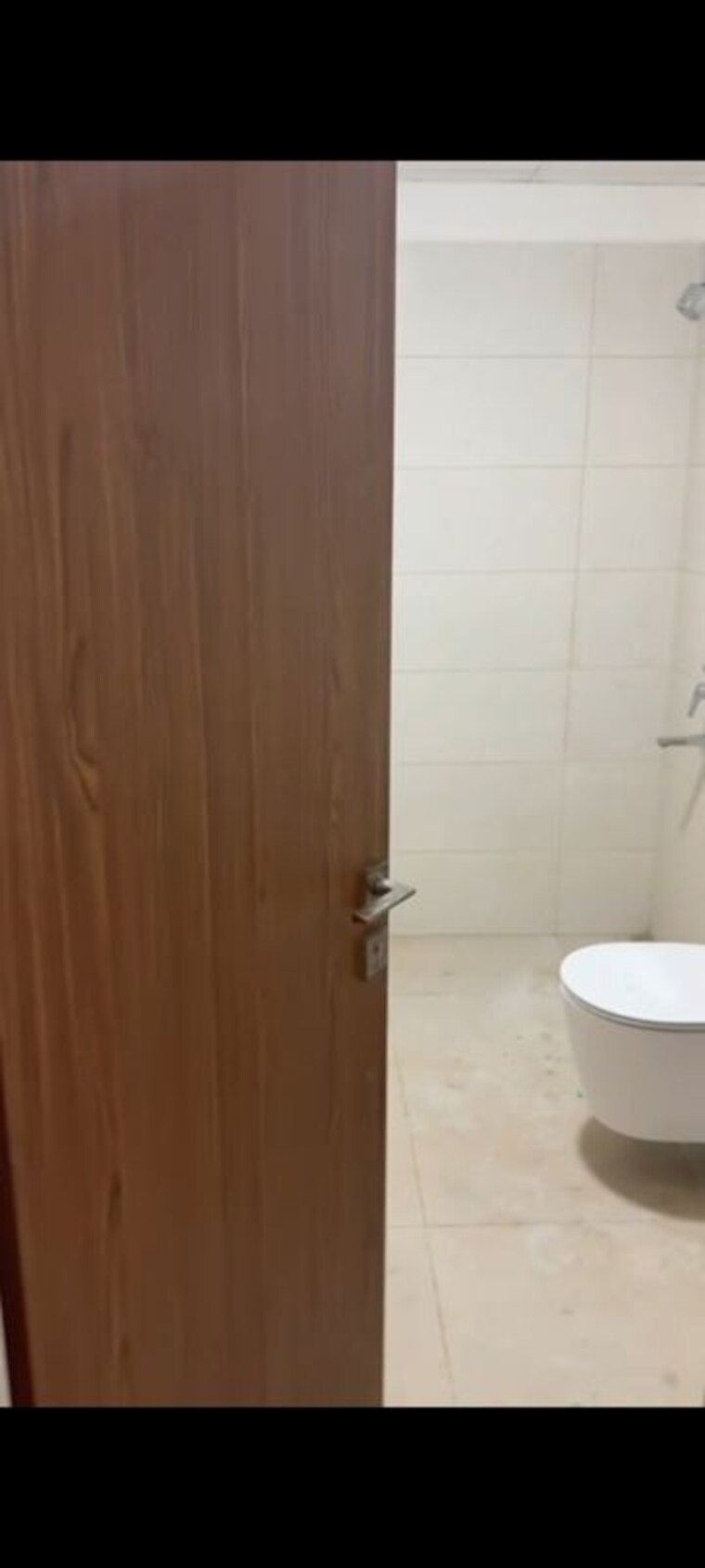 Bathroom, godrej-woods 4 Bedroom 2259 Sq.Ft. Apartment In Sector 43 Noida 10144805