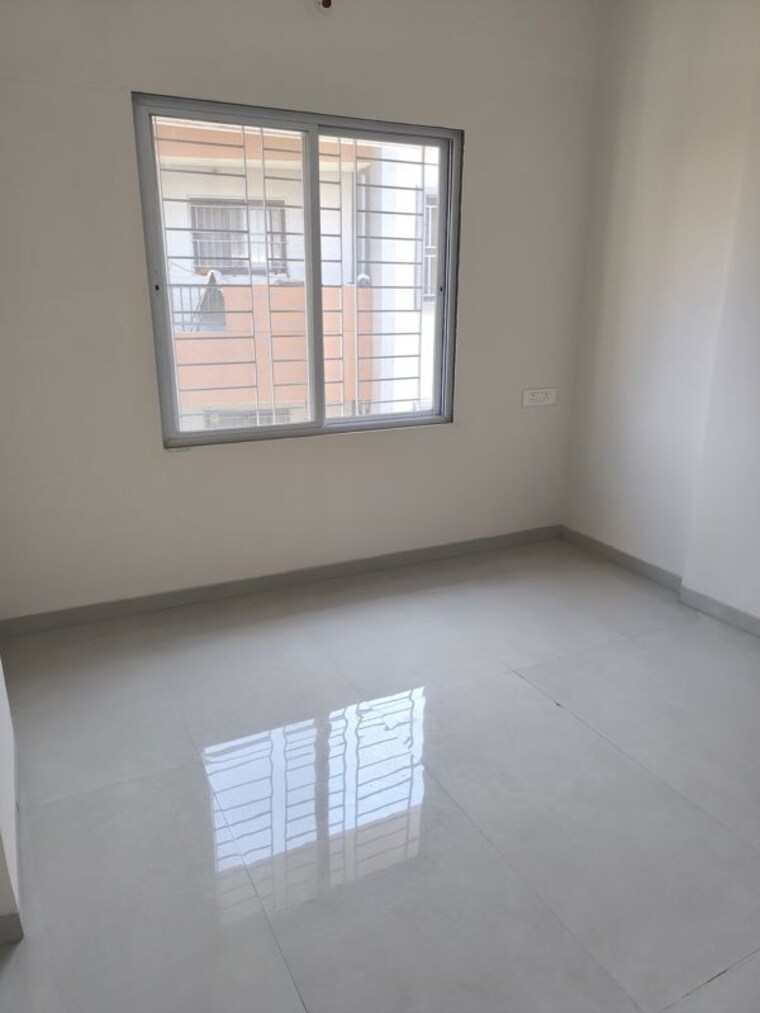Room, 100 feet road 2 Bedroom 950 Sq.Ft. Apartment In 100 Feet Road Sangli 10144819