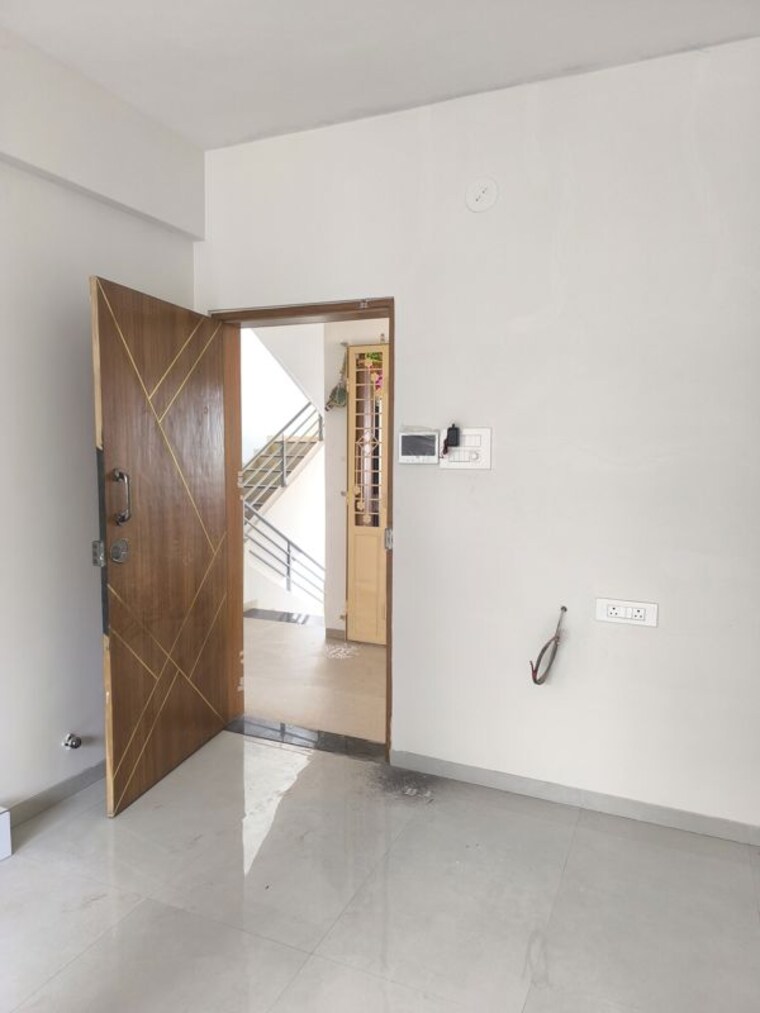 undefined, 100 feet road 2 Bedroom 950 Sq.Ft. Apartment In 100 Feet Road Sangli 10144819