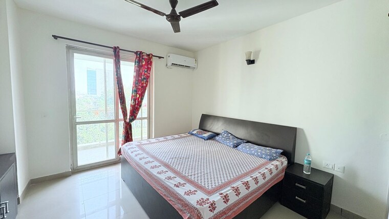 Bedroom, bptp-park-prime 3.5 Bedroom 2000 Sq.Ft. Apartment In Sector 66 Gurgaon 10144848