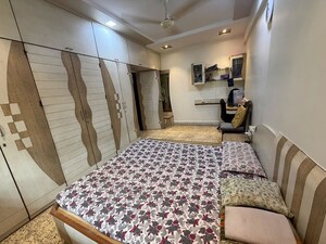 Bedroom in 1 BHK Apartment at Bhayandar West – for Sale