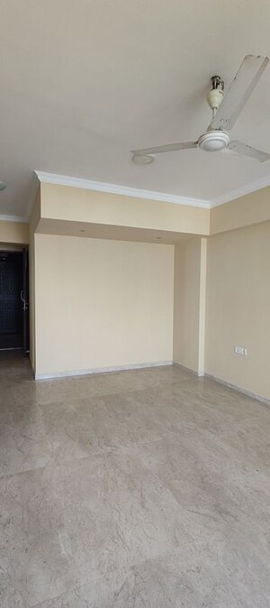 Living Room in 3 BHK Apartment at Hiranandani Meadows, Manpada – for Rent