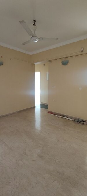 Living Room in 3 BHK Apartment at Hiranandani Meadows, Manpada – for Rent