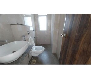 Bathroom in 2 BHK Apartment at Devnani Kailasa, Chembur – for Sale