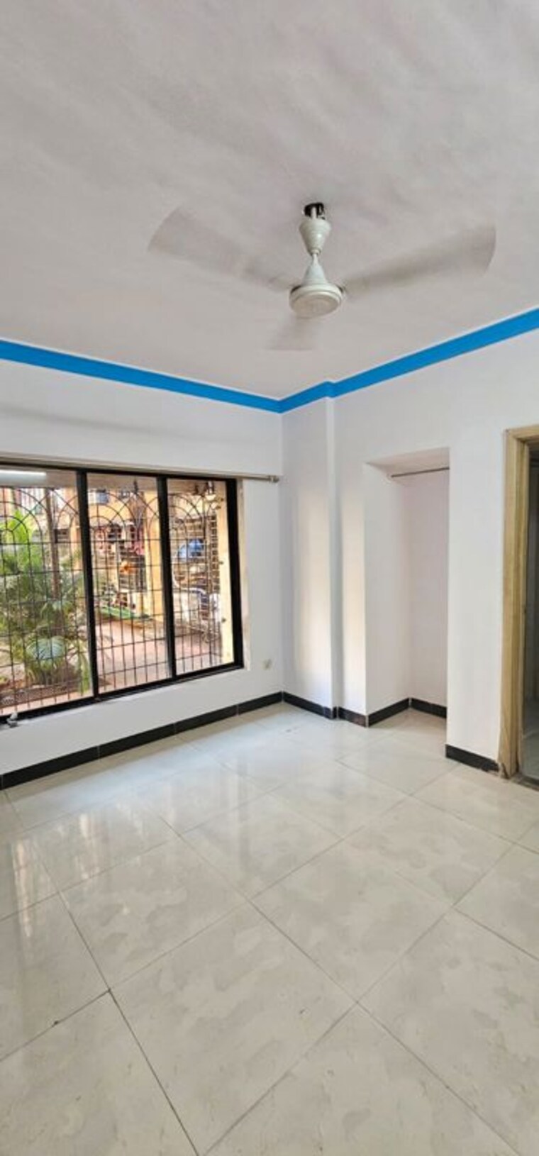 Room, om-chs-kandivali 1 RK 260 Sq.Ft. Apartment In Kandivali West Mumbai 10144886