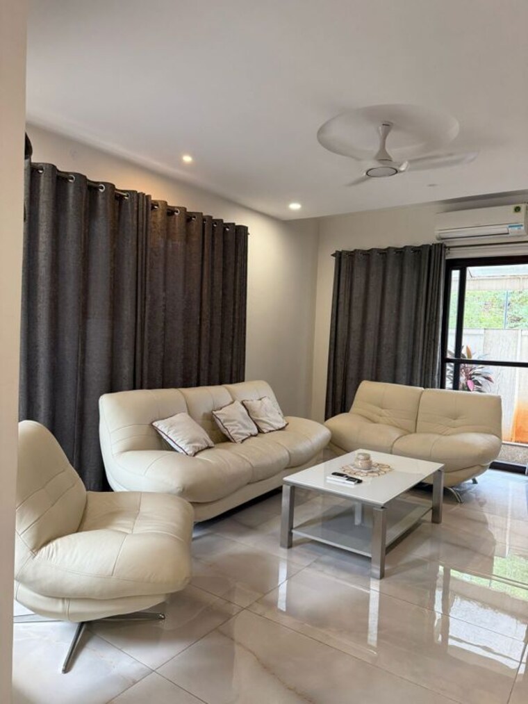 Living Room, mantri-group-mantri-euphoria 4 Bedroom 3140 Sq.Ft. Villa In Narsingi Hyderabad 10144872