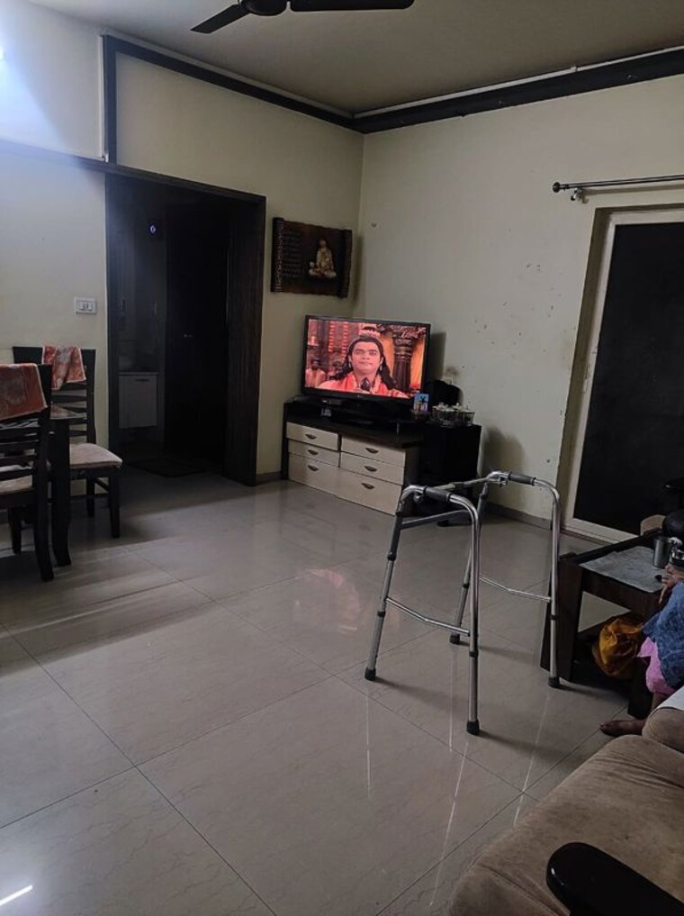  Parking, kumar-picasso 3 Bedroom 945 Sq.Ft. Apartment In Hadapsar Pune 10144907