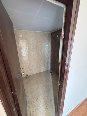Bathroom in 3 BHK Apartment at Amrapali Golf Homes, Sector 4 Greater Noida – for Sale