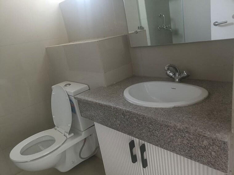 Bathroom, emaar-the-enclave 3.5 Bedroom 1895 Sq.Ft. Apartment In Sector 66 Gurgaon 10144918