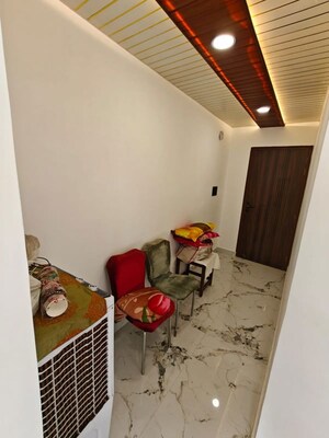 Furnished Amenities in 1 RK Builder Floor at Tagore Garden Extension – for Rent