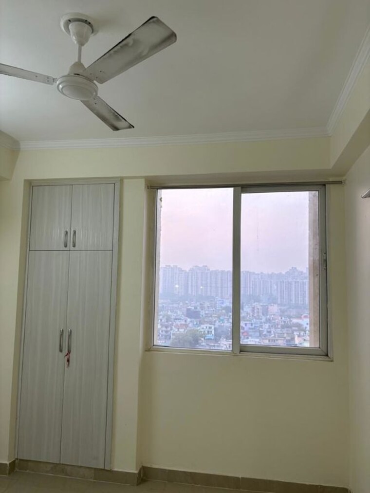 Room, amrapali-golf-homes 3 Bedroom 1115 Sq.Ft. Apartment In Sector 4 Greater Noida Greater Noida 10144990