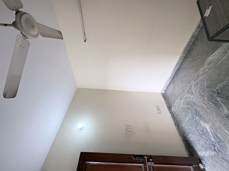 undefined, khirki extension 1 Bedroom 50 Sq.Yd. Builder Floor In Khirki Extension Delhi 10144995