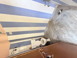 Washroom in 1 BHK Builder Floor at Khirki Extension – for Rent