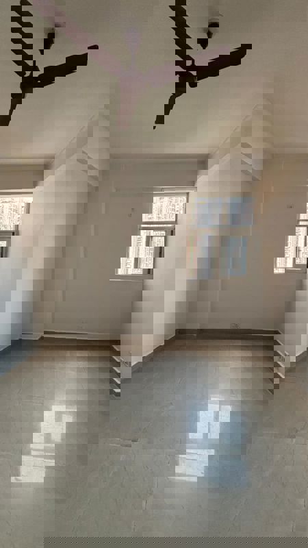 2.5 BHK + Study Room 1085 Sq.Ft. Apartment in Nimbus The Golden Palm