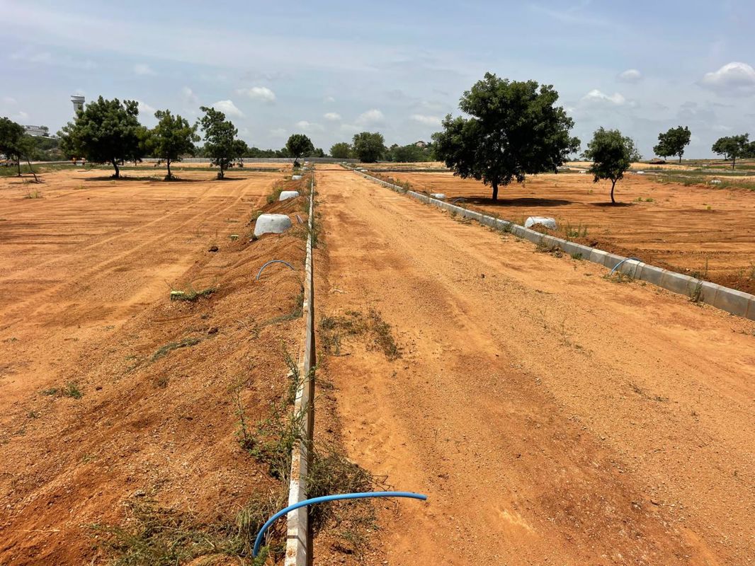 Plot For Sale in Shankarpalli