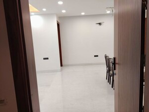 Living Room in 4 BHK Builder Floor at Sector 57 – for Rent