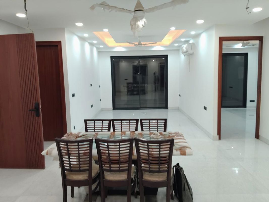 4 BHK Builder Floor For Rent in Sector 57