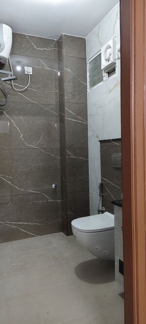 Bathroom in 1 BHK Apartment at Indiranagar – for Rent